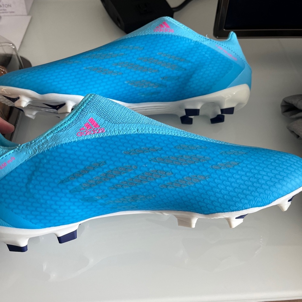 Men’s Size 13 Soccer Cleats